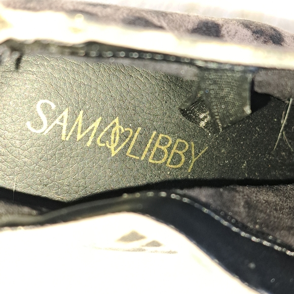 HURRY. New Sam & Libby booties - Picture 7 of 9